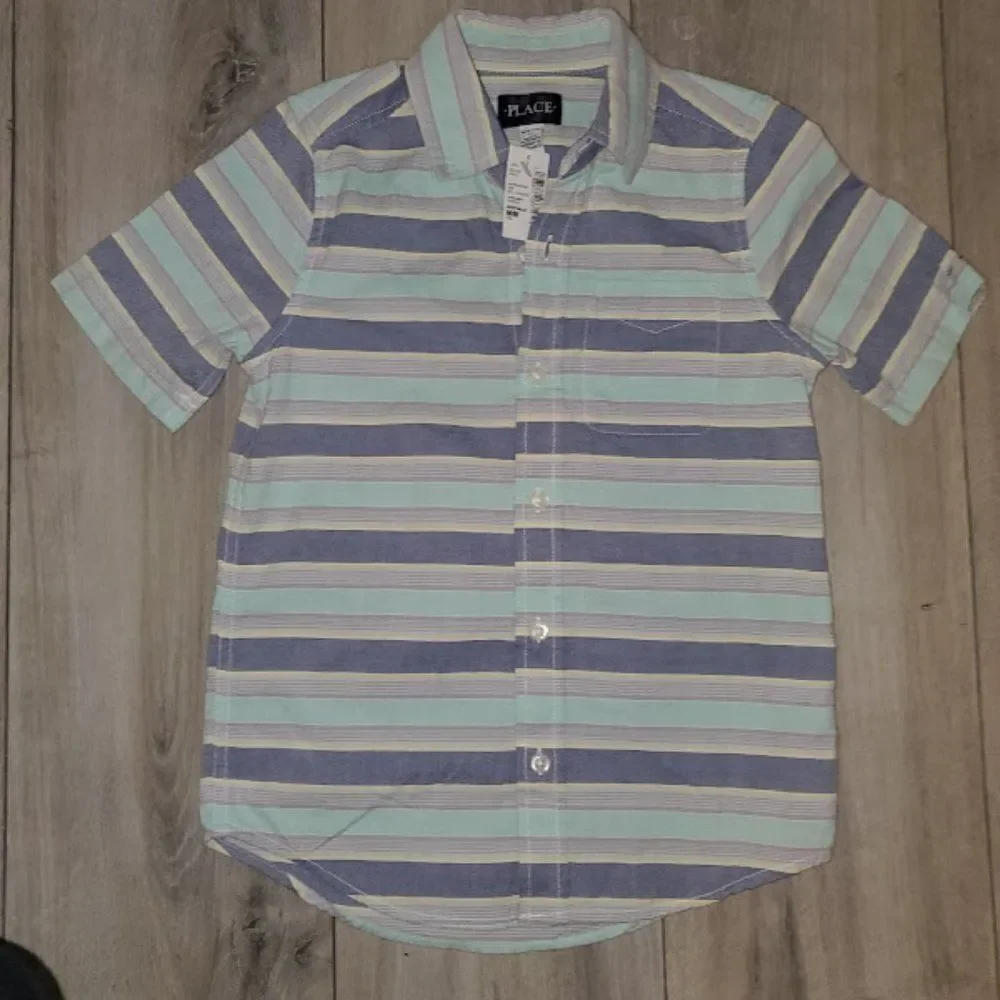 The Children's Place boy Short Sleeve Striped Chambray Button Down Shirt…